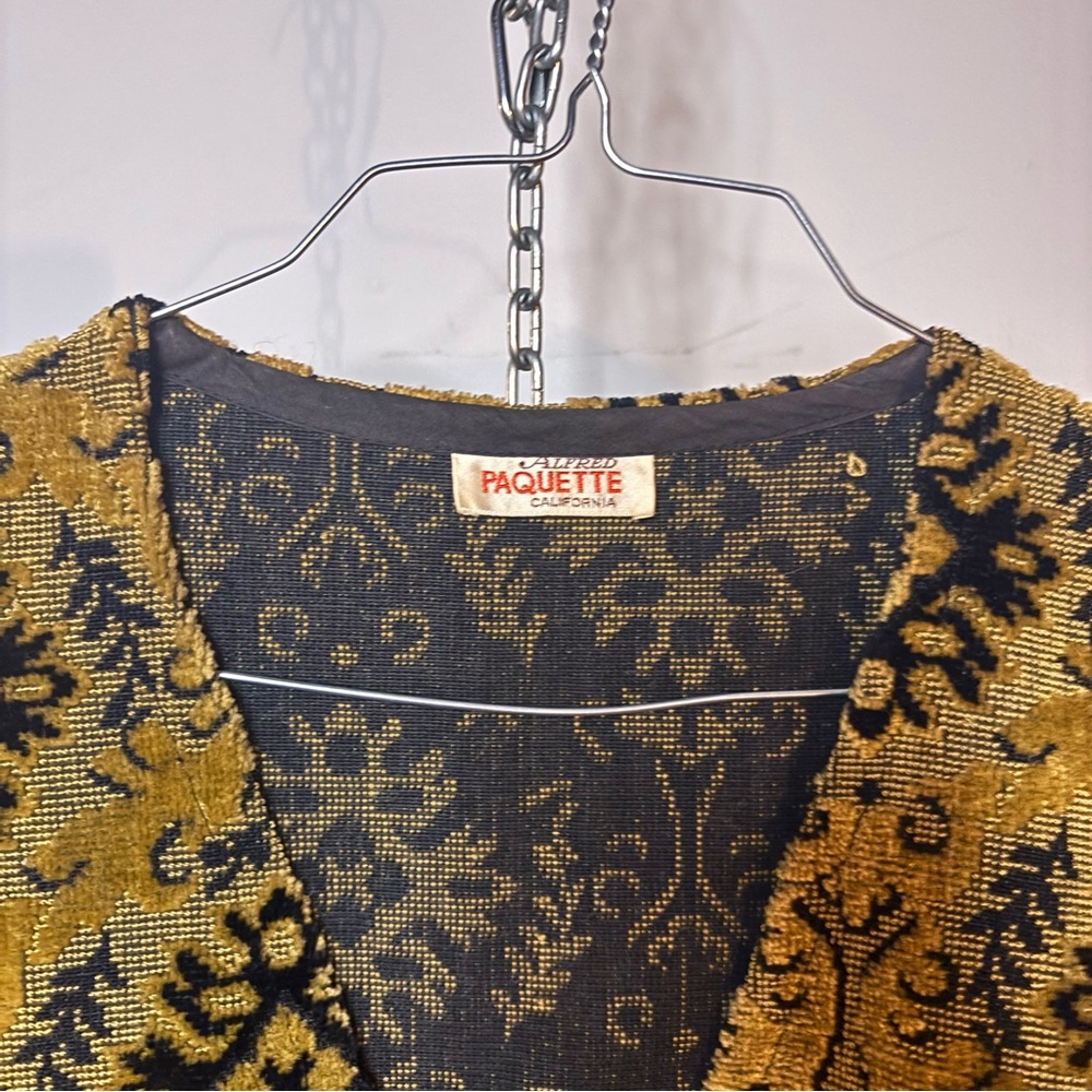 60’s Vintage Carpet Vest Mustard Yellow and Black with Fringe - Picture 12 of 12